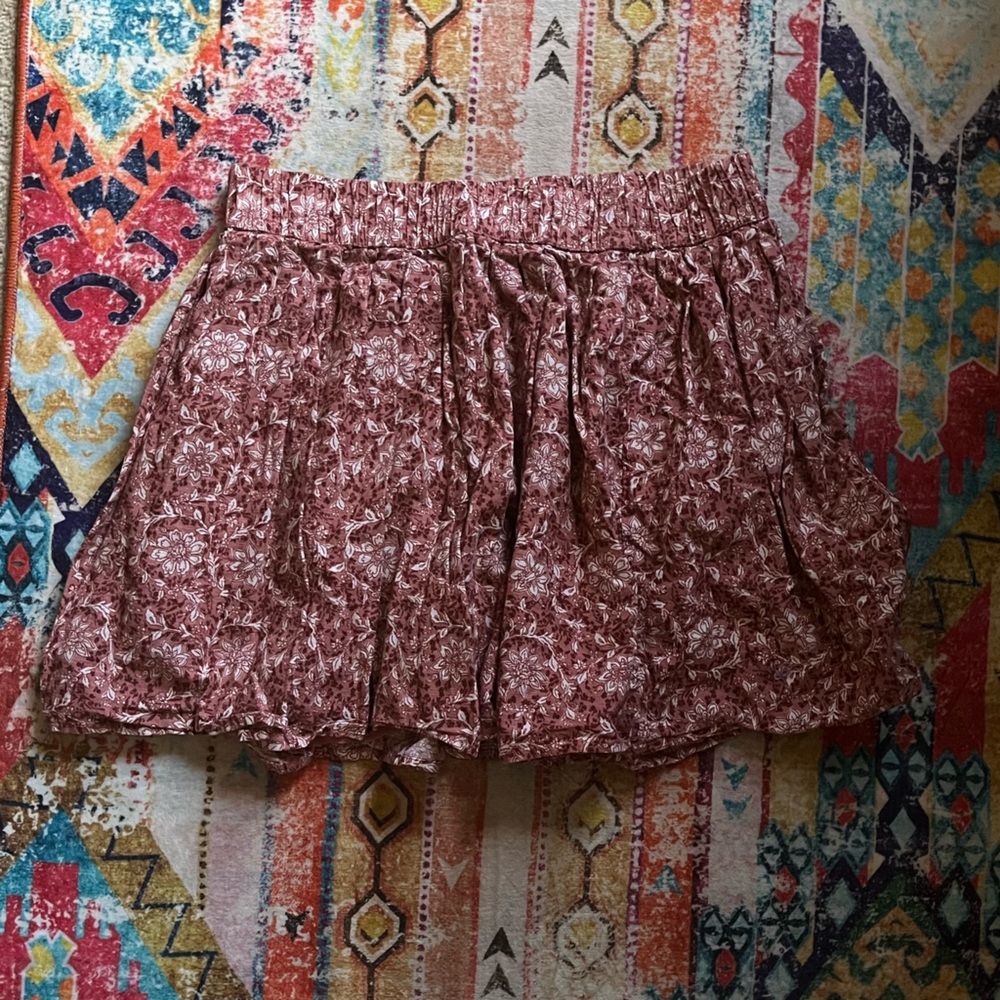 American Eagle mini floral skirt